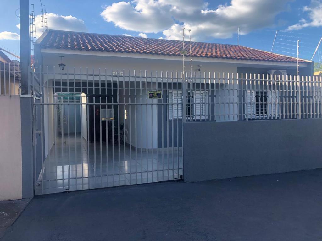 Sua Casa Em Maringa! Villa Eksteriør billede